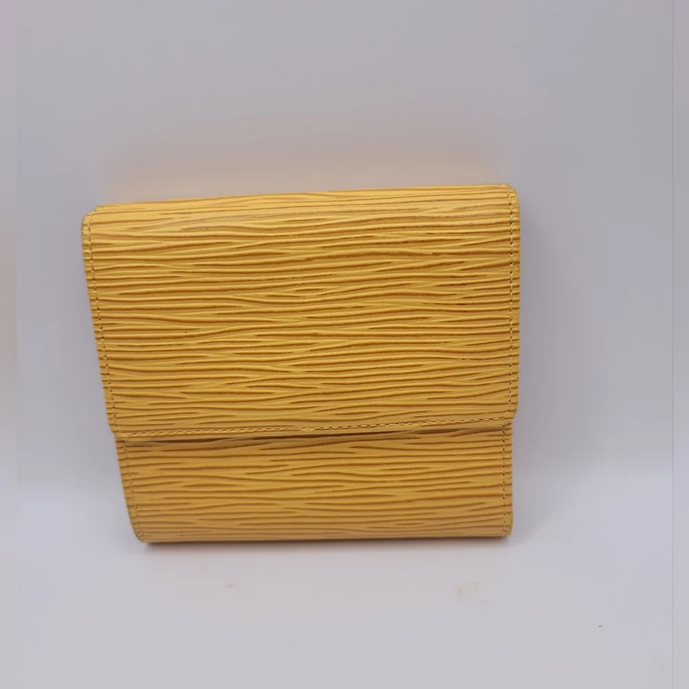 Louis Vuitton EPI Leather Wallet